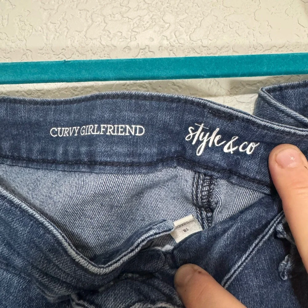 Style & Co. embrace effortless